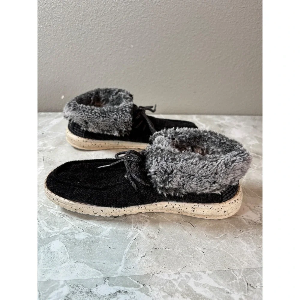 Hey Dude Britt‎ Black Faux Fur Lined Boots Women's Size 7 Comfort Winter Cozy